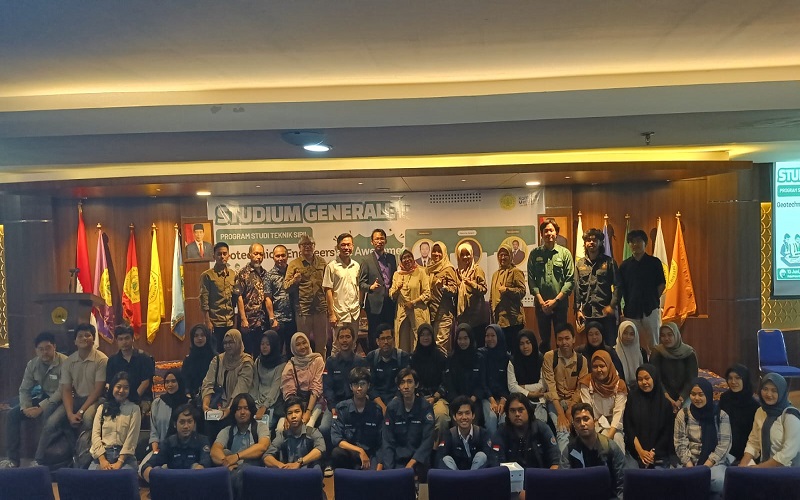 Studium Generale Teknik Sipil &quot; Geotechnical Engineer are Awesome &quot;