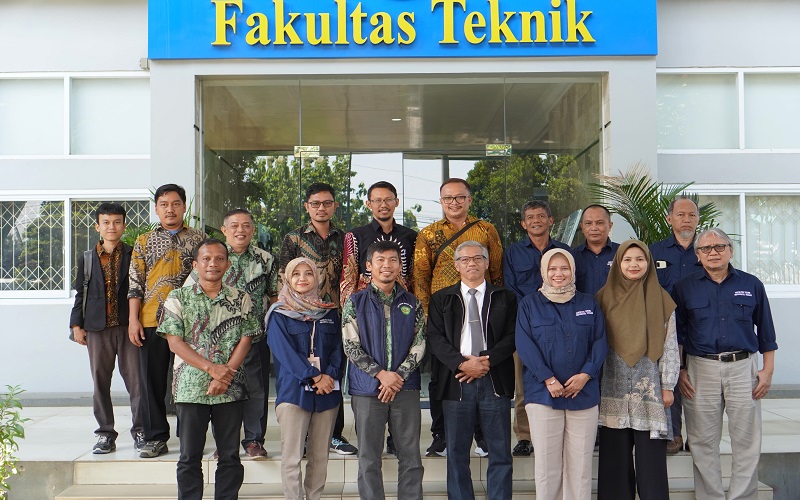 Studium Generale Tantangan dan Manajemen Pantai di Indonesia